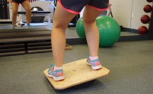 balance board for meniscal tear